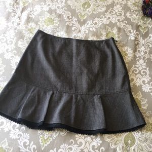 🇺🇸3/$20 skirt w/ lace detail petite 6